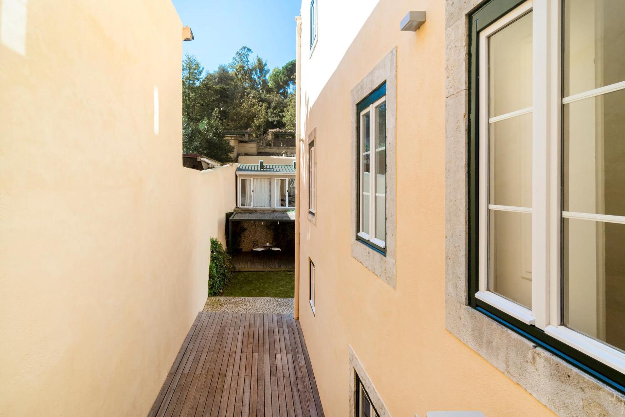 Metropolitan Living Lisbon - Laranjeiras Apartment ภายนอก รูปภาพ