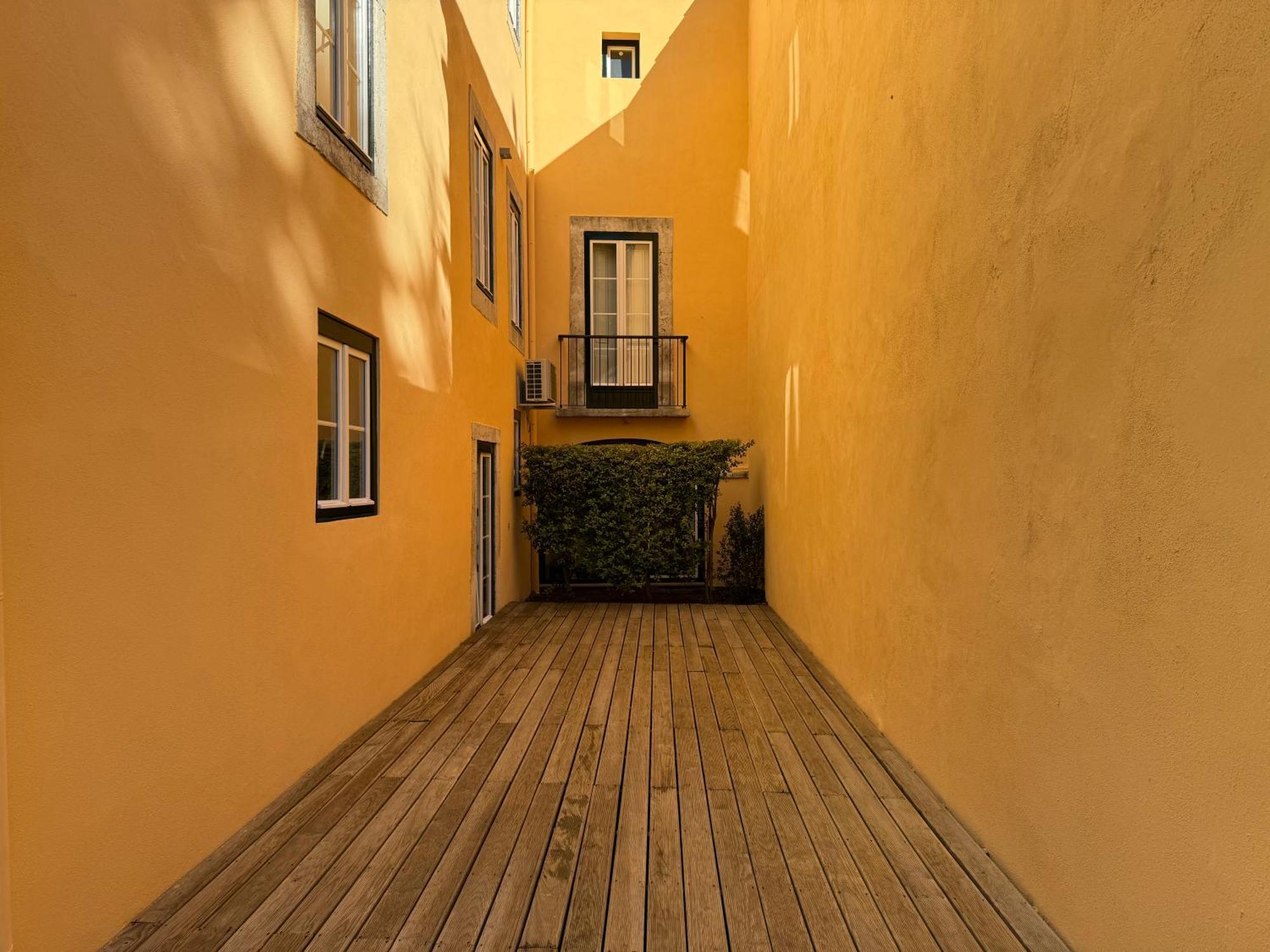 Metropolitan Living Lisbon - Laranjeiras Apartment ภายนอก รูปภาพ