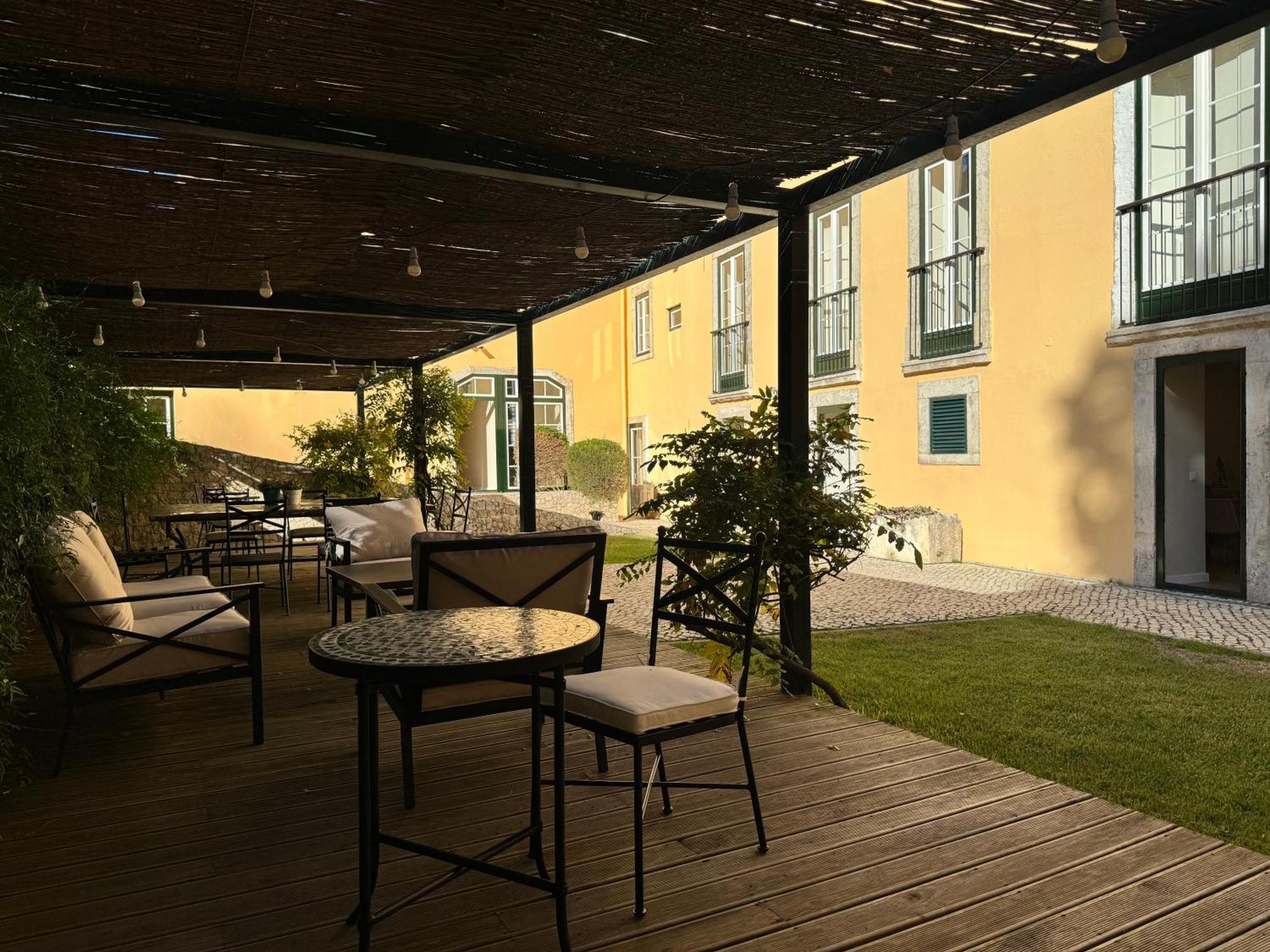 Metropolitan Living Lisbon - Laranjeiras Apartment ภายนอก รูปภาพ